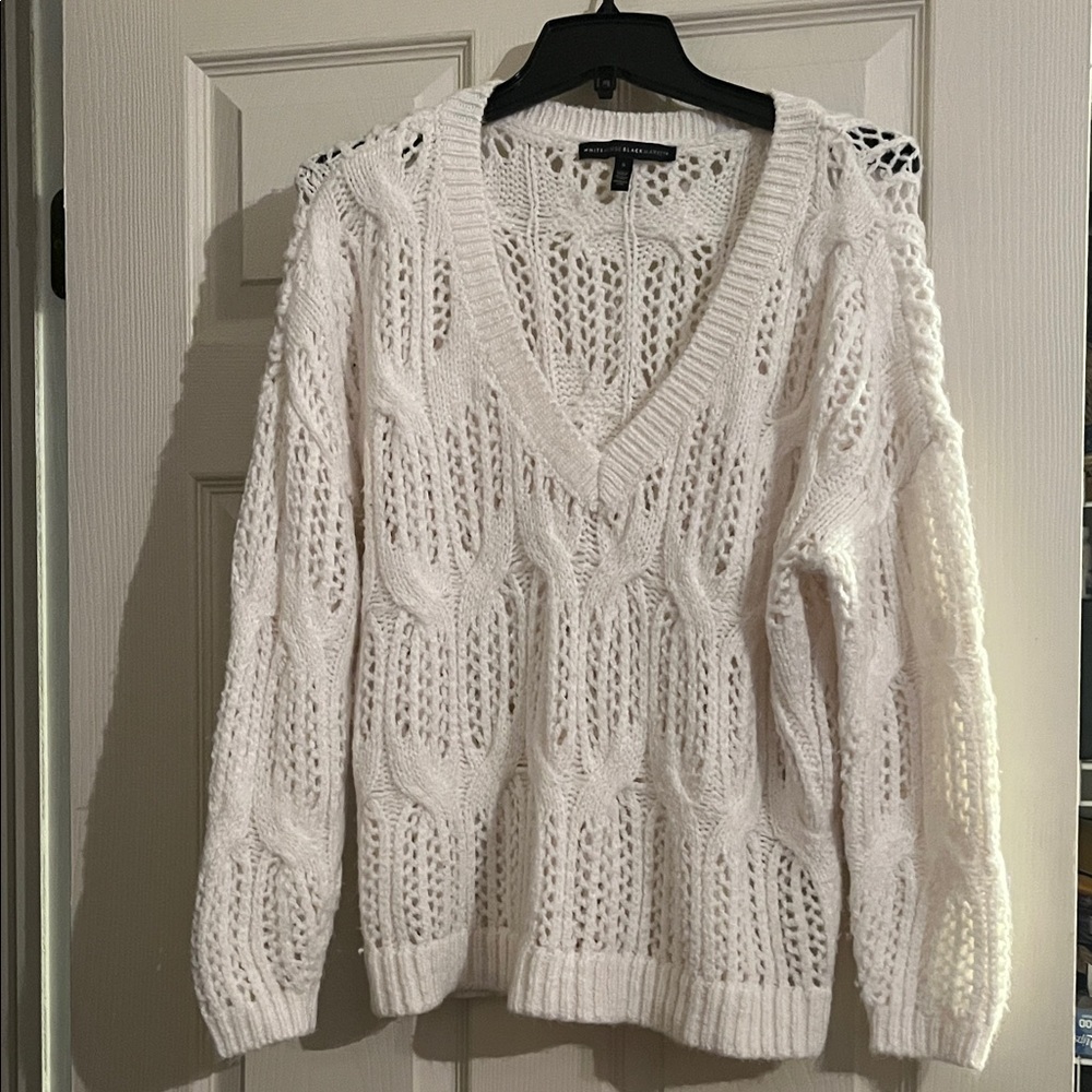 White House Black Market V-Neck Sweater in White